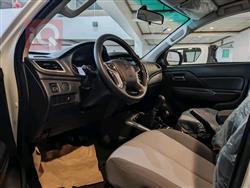 میتسوبیشی L200